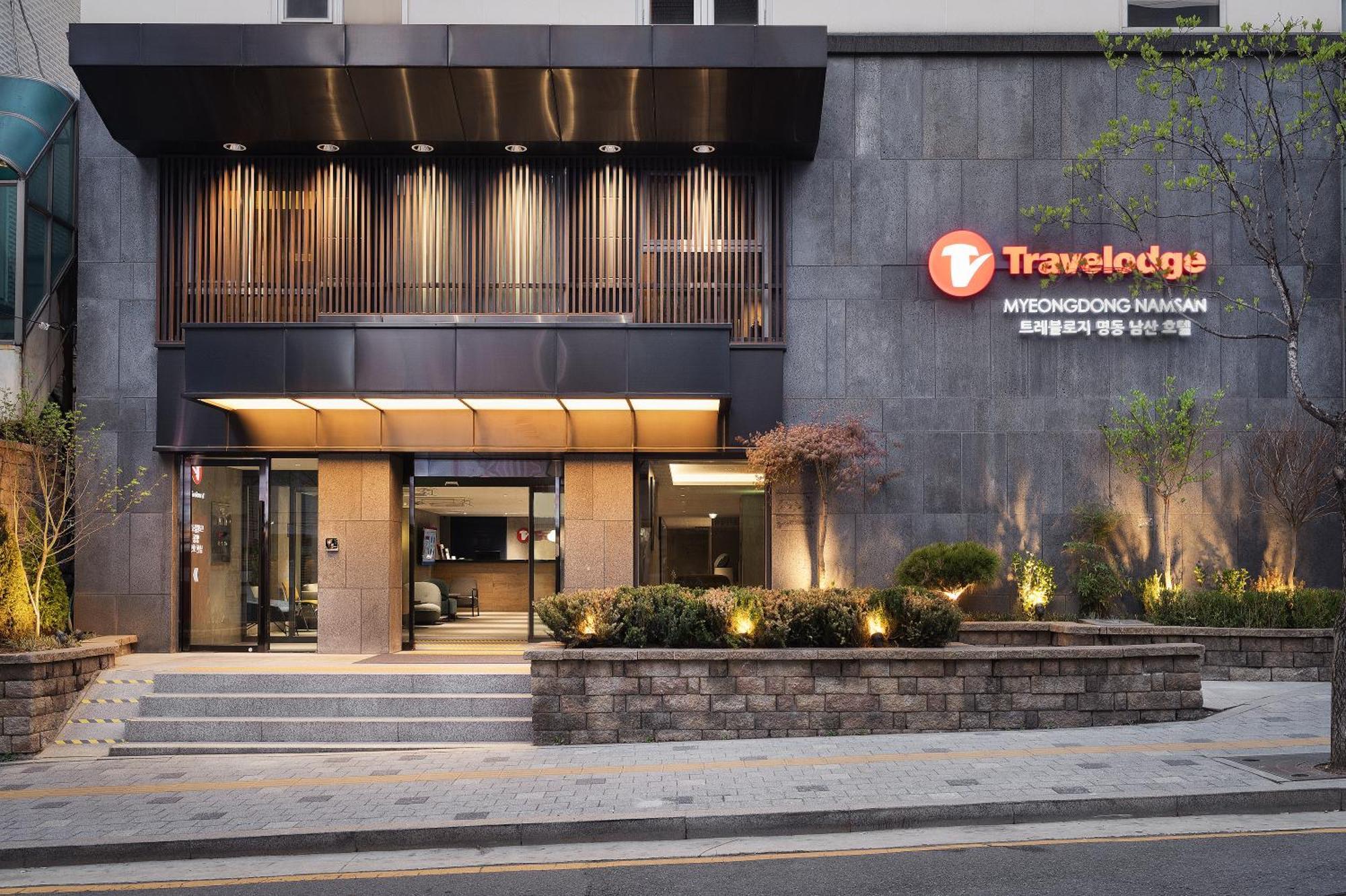 Travelodge Myeongdong Namsan Seoul Exterior photo